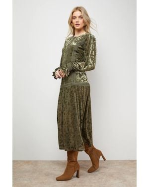 Oasis Trim Paneled Boho Maxi Dress - Green