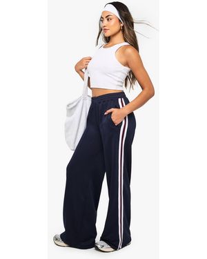 Boohoo Tricot Side Stripe Tape Straight Leg Jogger - Blue