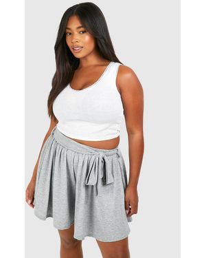 Boohoo Plus Rib Belted Flippy Shorts - White