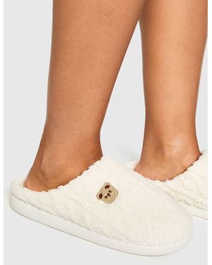 Boohoo Bear Embroidered Cable Knit Slippers - White