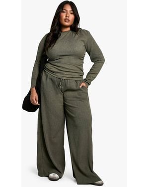 Boohoo Plus Asym Neck Textured Top - Green