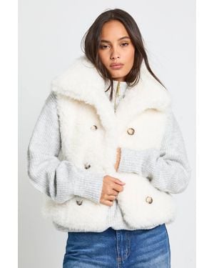 Boohoo Oversized Collar Faux Fur Gilet - White