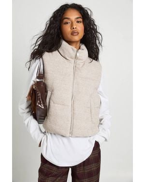 Boohoo Textured Puffer Gilet - White