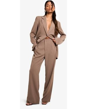 Boohoo Woven Pleated Straight Leg Tailored Trouser - Natural
