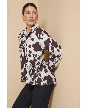 Wallis Cow Print Knot Detail Shirt - Natural
