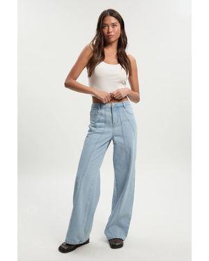 Boohoo Seam Detail Straight Leg Jean - Blue