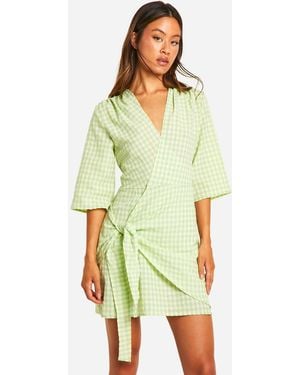 Boohoo Tall Textured Gingham Wrap Dress - Green