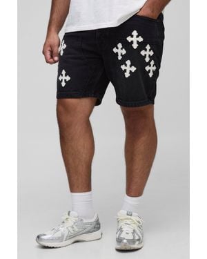 Boohoo Plus Straight Fit Cross Applique Carpenter Denim Shorts - Black
