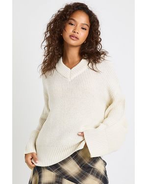 Boohoo V Neck Chunky Knitted Sweater - White