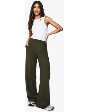 Boohoo Textured Pleat Detail Wide Leg Trouser - Green
