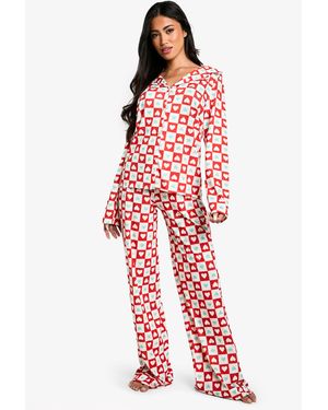 Boohoo Pijama De San Valentín De Pantalón Largo Y Camisa De Manga Larga Con Estampado De Corazones - Rojo