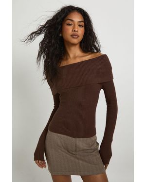 Boohoo Rib Knit Extreme Bardot Jumper - Marrón