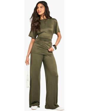 Boohoo Supersoft Fitted Waist T-Shirt And Straight Leg Trouser Set - Green