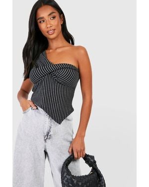 Boohoo Petite Twist Front Asymmetric Hem Top - Blue