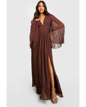 Boohoo Bridesmaid Pleated Chiffon Maxi Dress - Brown