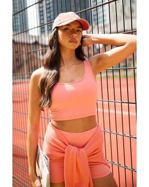 DSGN Studio Ultra Sculpt Sports Bra - Red