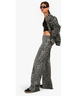 Boohoo Leopard Straight Leg Jeans - Brown