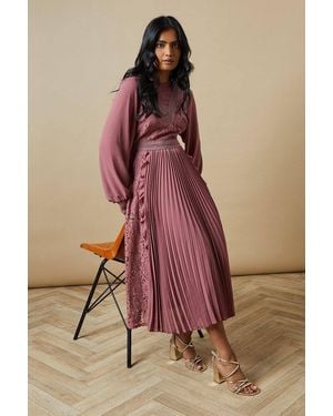Oasis Occasion Premium Lace Insert Pleated Midi Dress - Pink