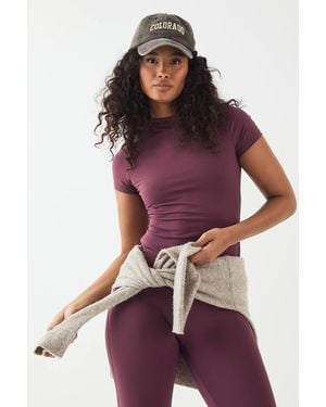 DSGN Studio Sports Ultra Sculpt Short Sleeve Top - Purple