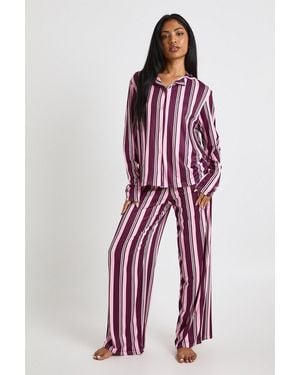 Boohoo Stripe Long Sleeve Shirt & Pants Pyjama Set - Red