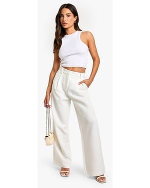 Boohoo Petite Essential Wide Leg Trouser - White