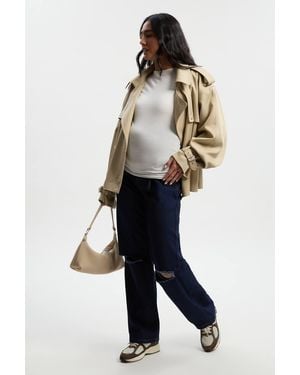 Boohoo Maternity Over The Bump Ripped Knee Boyfriend Jeans - Blue