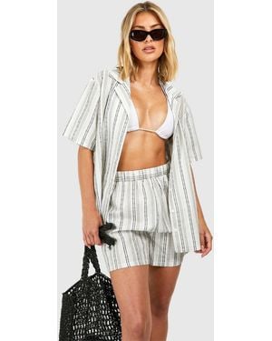 Boohoo Linen Look Stripe Beach Shorts - White