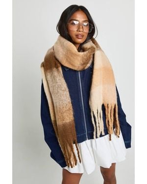Boohoo Oversized Check Tassel Fluffy Scarf - Blue