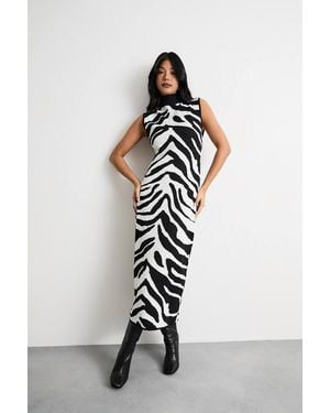 Warehouse Animal Zebra Jaquard Knitted Midi Dress - White