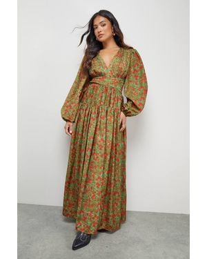 Oasis Petite Premium Satin Open Back Maxi Dress - Natural