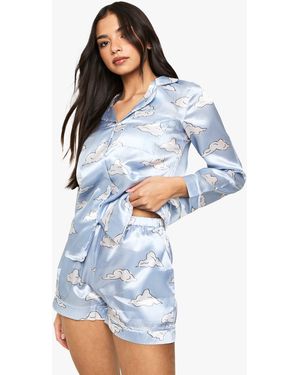 Boohoo Conjunto De Pantalón Corto Y Camisa De Raso Con Estampado De Nubes - Azul