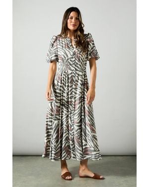 Wallis Zebra Floral Button Through Maxi Dress - White