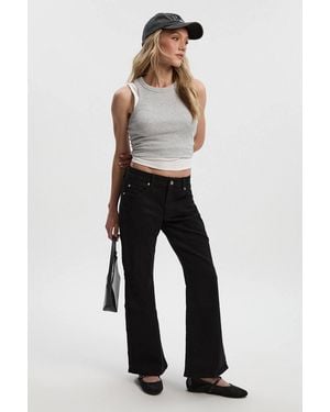 Boohoo Petite Comfort Stretch Low Waist Bootcut Jean - Black