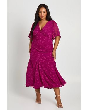 Boohoo Plus Burnout Angel Sleeve Midaxi Dress - Pink
