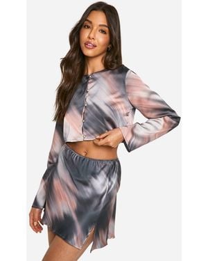 Boohoo Blurred Tie Dye Satin Boxy Crop Shirt - Gray