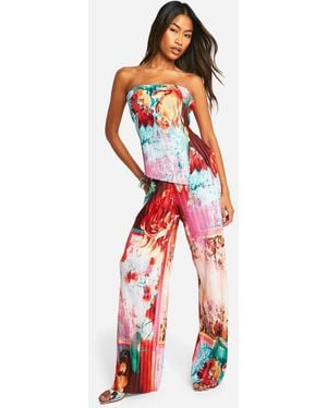 Boohoo Printed Plisse Wide Leg Trouser - Red