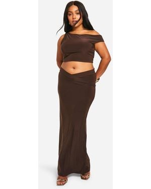 Boohoo Plus Double Slinky Dropped Shoulder Top & V Waistband Maxi Skirt Co Ord - Brown
