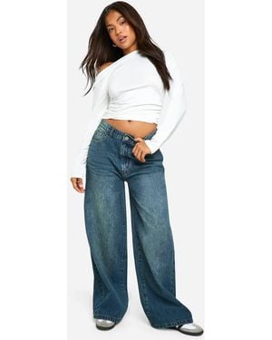 Boohoo The Petite Straight Leg Jean - Blue