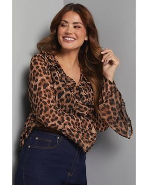 Wallis Leopard Print Ruffle Detail Blouse - Brown