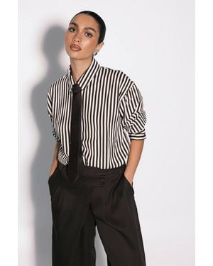 Boohoo Mixed Stripe Fitted Shirt - Brown