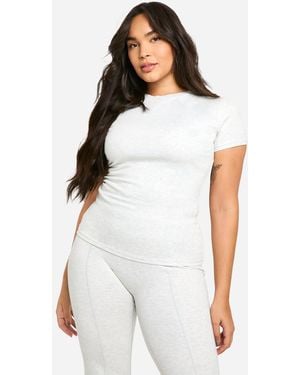 DSGN Studio Plus Dsgn Studio Supersoft Sculpt Short Sleeve Top - White