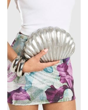 Boohoo Metallic Acrylic Shell Clutch Bag - Gray