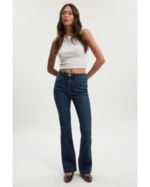 Boohoo Mid Waist Y2K Bootcut Jean - Blue