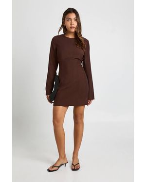 Boohoo Long Sleeve Tailored Shift Dress - Brown