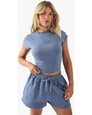 Boohoo Script Embroidered Fitted T-Shirt - Blue