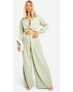 Boohoo Linen Look Low Rise Extreme Wide Leg Pleated Trouser - White