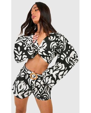 Boohoo Petite Mono Print Linen Look Belted Short - Black
