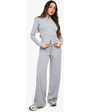 Boohoo Stripe Minimal Waistband Straight Leg Trouser - White