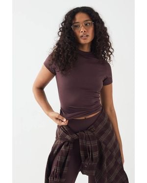 DSGN Studio Sports Ultra Sculpt Short Sleeve Top - Purple