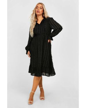 Boohoo Plus Large Dobby Mesh Midi Dress - Black